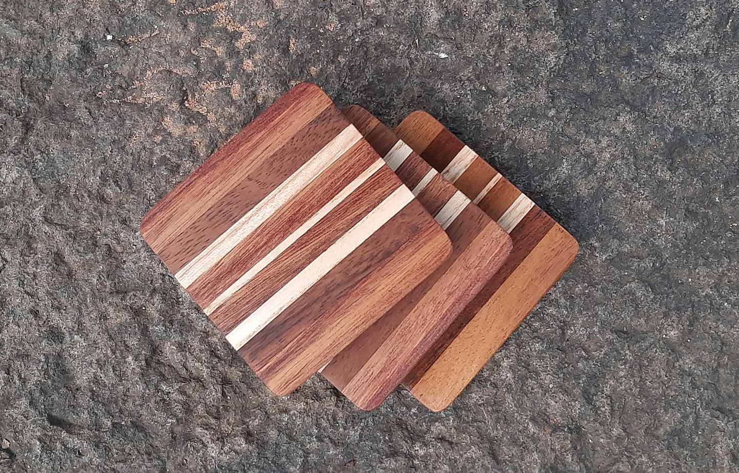 Kalaimadu Coasters (White Oak -Padauk stripes)